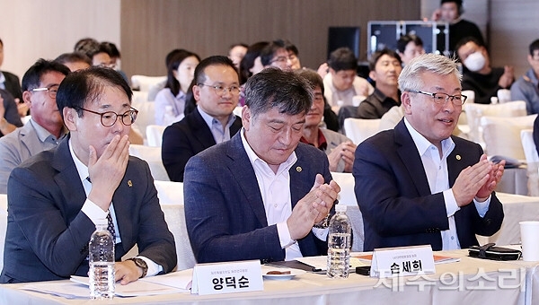 제주 돼지 사육 50만두 시대 
